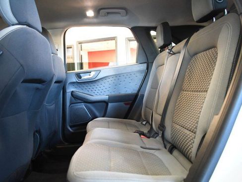 Used 2020 Ford Escape SE AWD/4WD image 16