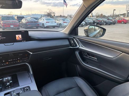 Used 2025 MAZDA CX-90 3.3 Turbo w/ Preferred Package image 36