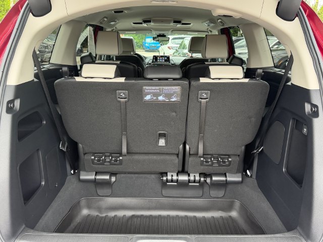 Used 2026 Honda Odyssey Elite image 17