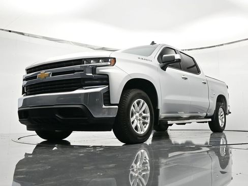 Used 2021 Chevrolet Silverado 1500 LT image 38