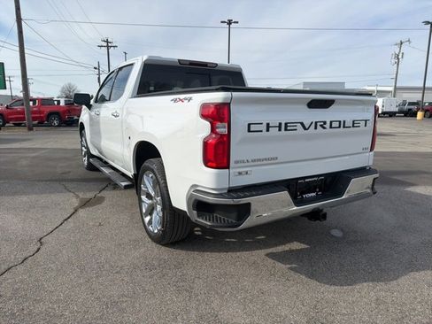 Used 2020 Chevrolet Silverado 1500 LTZ w/ LTZ Premium Package image 11