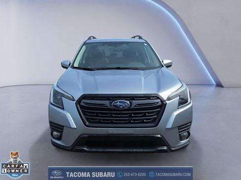 Used 2023 Subaru Forester Limited AWD/4WD image 8