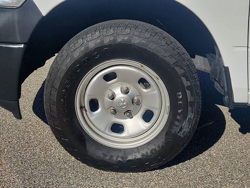 Used 2020 RAM 1500 Tradesman w/ Power & Remote Entry Group image 9