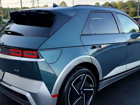 Used 2025 Hyundai Ioniq 5 Limited image 8