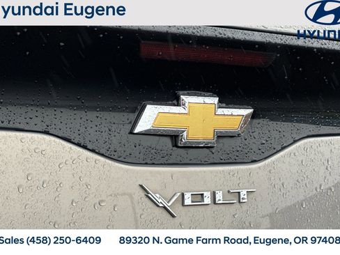 Used 2017 Chevrolet Volt Premier w/ Driver Confidence II Package image 40