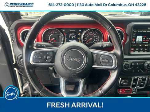 Used 2022 Jeep Gladiator Rubicon w/ LED Lighting Group AWD/4WD image 18