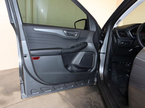 New 2026 Ford Escape Active w/ Tech Pack #1 FWD image 31