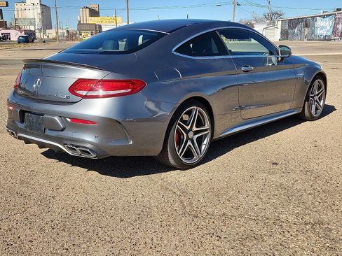 Used 2017 Mercedes-Benz C 63 AMG S image 4