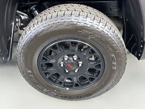 Used 2024 Toyota Tundra SR5 w/ SR5 Convenience Package AWD/4WD image 29