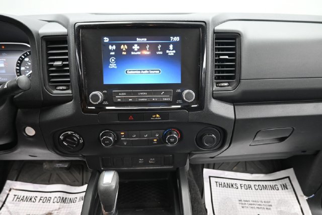 Used 2022 Nissan Frontier S AWD/4WD image 15