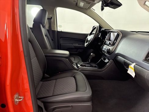 Used 2021 Chevrolet Colorado Z71 w/ Safety Package image 12