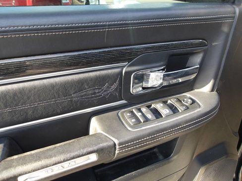 Used 2014 RAM 1500 Limited image 9