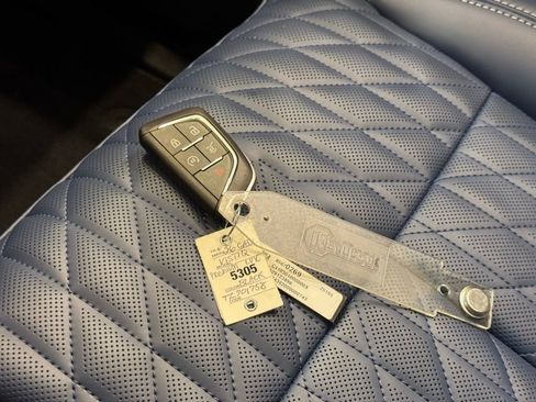 New 2026 Cadillac Vistiq Premium Luxury image 33