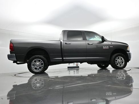 Used 2018 RAM 2500 SLT AWD/4WD image 22