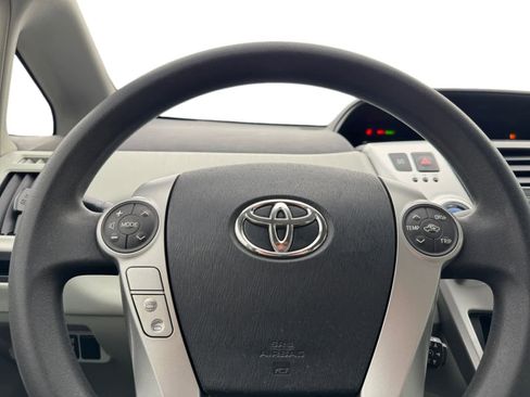 Used 2012 Toyota Prius V Two image 16