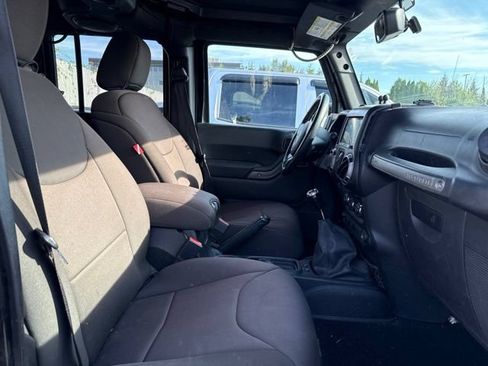 Used 2013 Jeep Wrangler Unlimited Sport AWD/4WD image 13