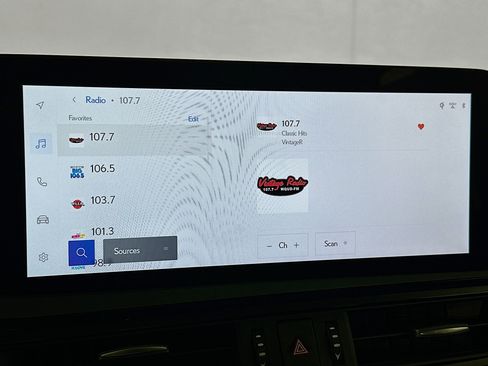 New 2025 Lexus ES 350 w/ Luxury Package image 14