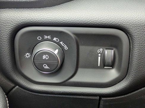 New 2026 RAM 3500 Big Horn AWD/4WD image 24