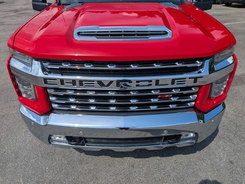 Used 2020 Chevrolet Silverado 2500 LTZ w/ LTZ Plus Package AWD/4WD image 12