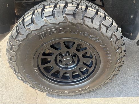 Used 2021 Chevrolet Colorado ZR2 AWD/4WD image 10