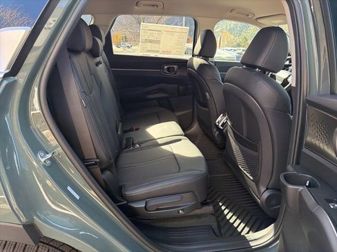 New 2026 Kia Sorento EX image 11