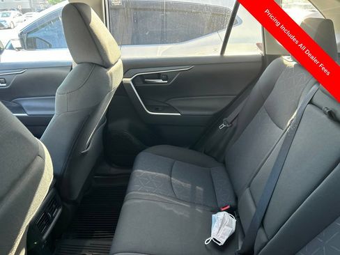 Used 2025 Toyota RAV4 XLE FWD image 8