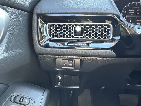 Used 2023 Honda Civic LX image 26