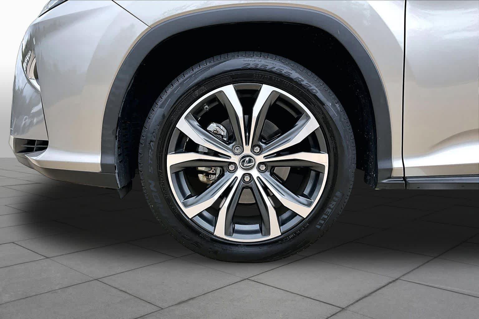 Used 2019 Lexus RX 350 FWD w/ Navigation Package image 10
