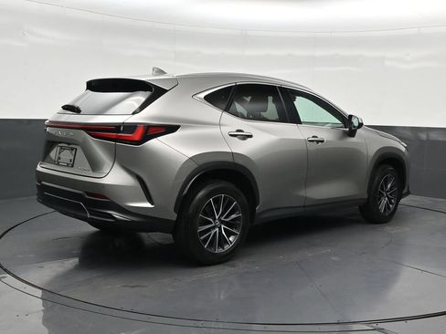 Used 2024 Lexus NX 250 FWD image 5