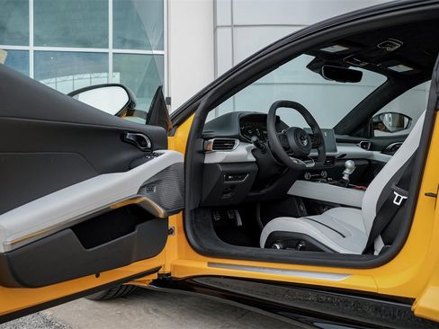 New 2025 Lotus Emira image 16