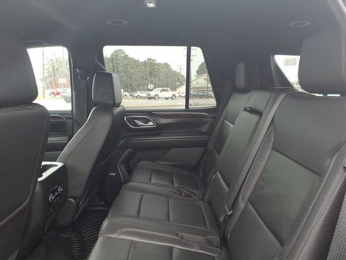 Used 2023 Chevrolet Tahoe LT image 9