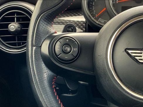 Used 2019 MINI Cooper S image 14