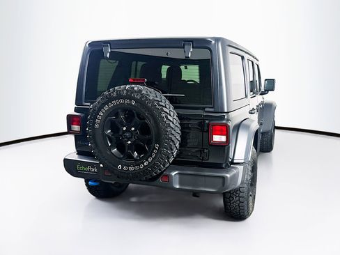 Used 2023 Jeep Wrangler Unlimited w/ 8.4" Radio Group AWD/4WD image 9