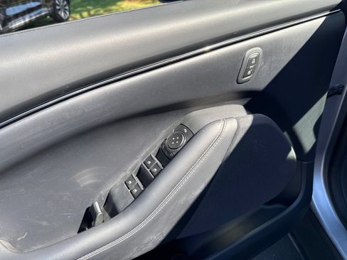 Used 2021 Ford Mustang Mach-E Select AWD/4WD image 18
