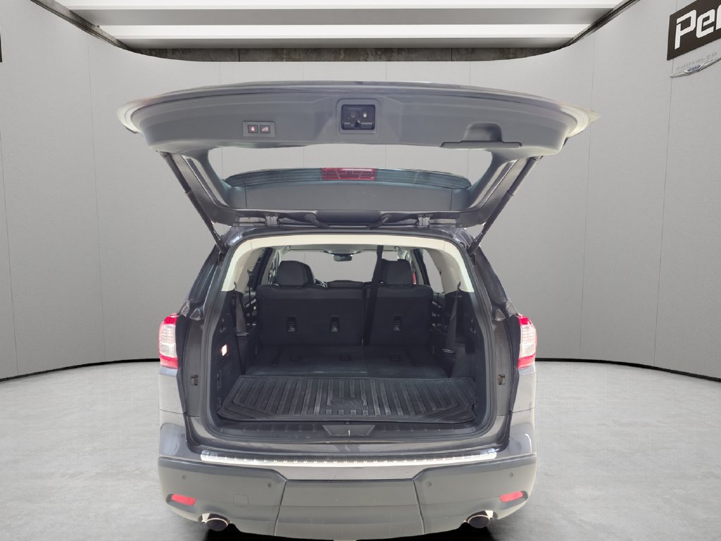 Used 2024 Subaru Ascent Limited AWD/4WD image 11