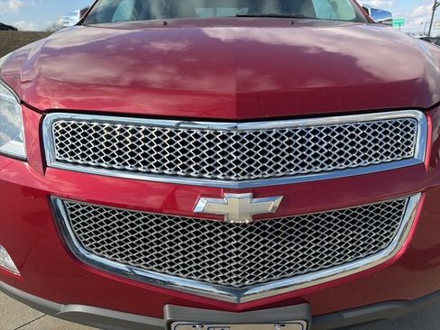 Used 2012 Chevrolet Traverse LT image 15