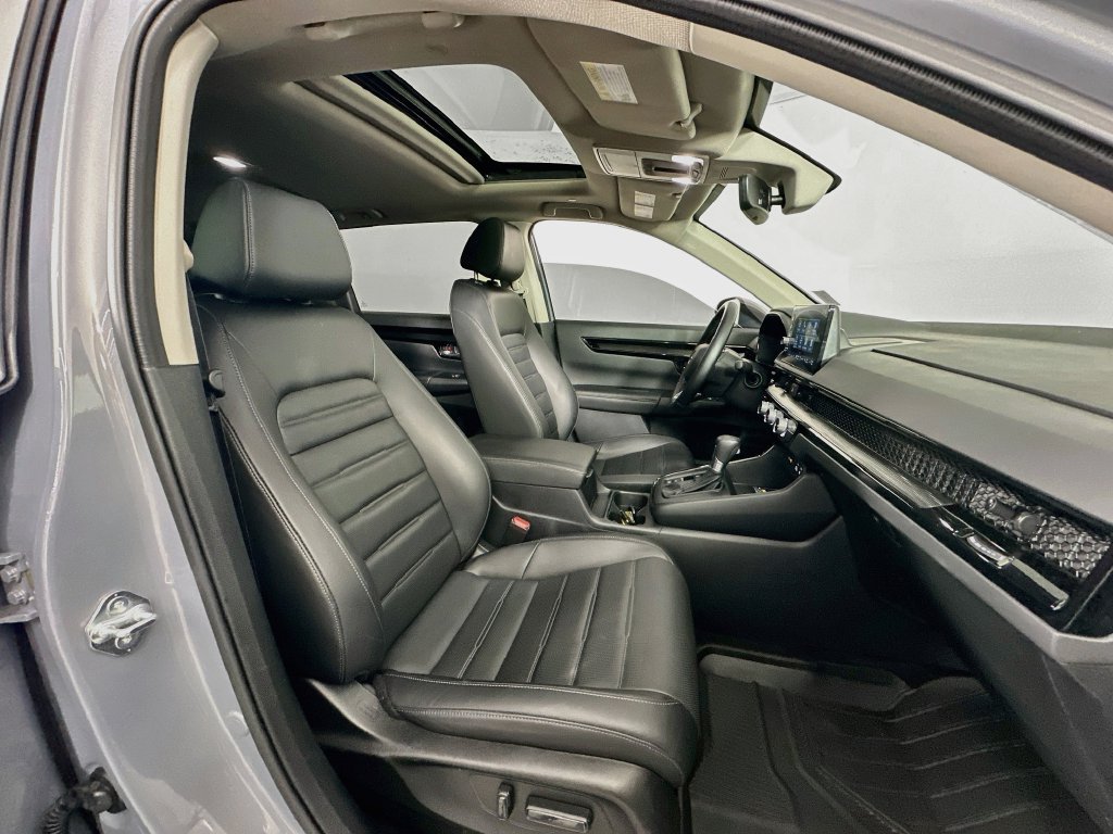 Used 2025 Honda CR-V EX-L image 29