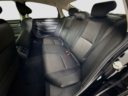 Used 2020 Honda Accord EX image 22