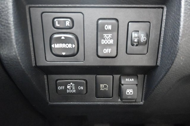 Used 2018 Toyota Tundra SR5 w/ TRD Sport Package AWD/4WD image 26
