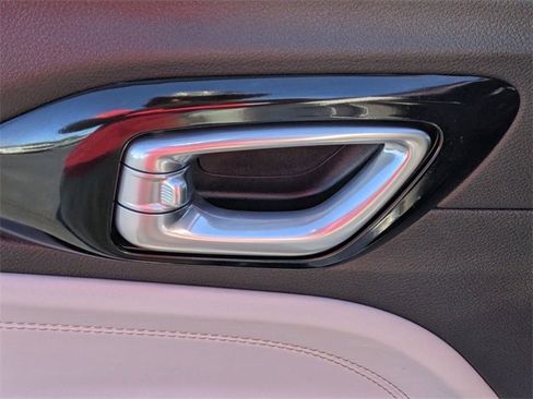 Used 2024 Jeep Compass Limited image 28