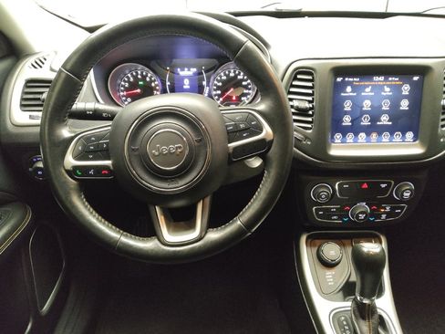 Used 2019 Jeep Compass Latitude w/ Cold Weather Group AWD/4WD image 22