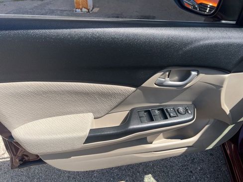 Used 2013 Honda Civic LX image 7