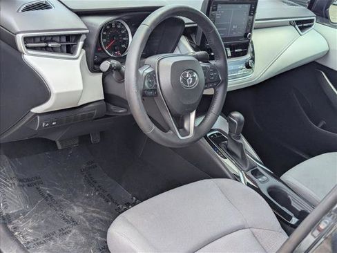 Used 2022 Toyota Corolla SE FWD image 9