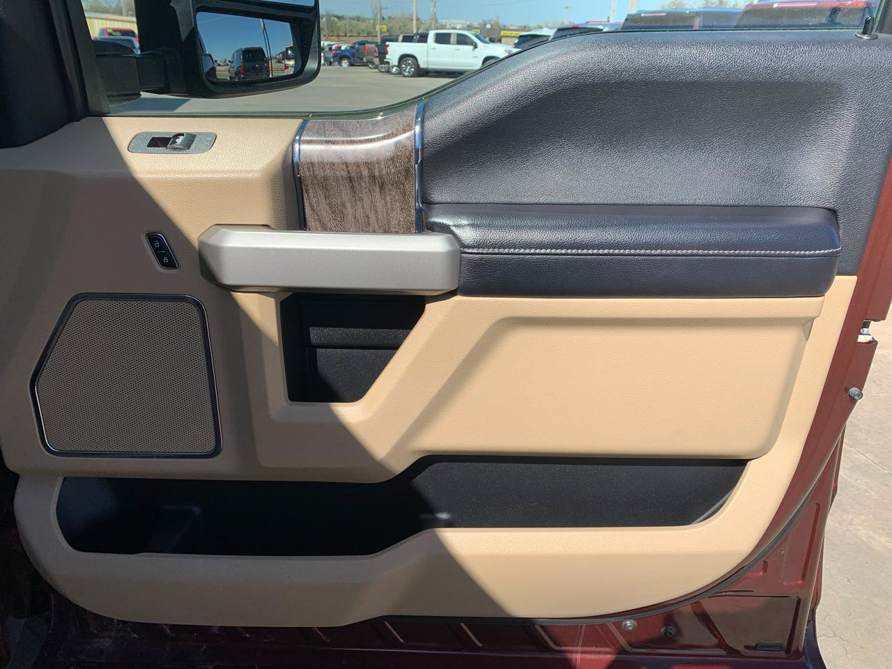 Used 2017 Ford F250 Lariat w/ Chrome Package AWD/4WD image 13