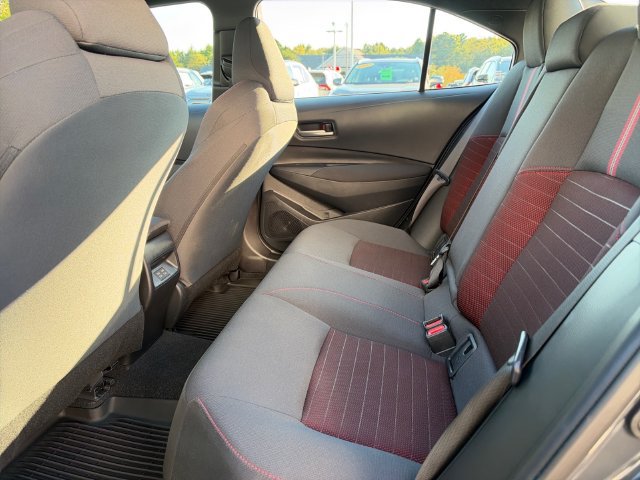 Used 2026 Toyota Corolla SE FWD image 14
