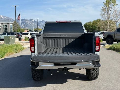 Used 2024 GMC Sierra 1500 Pro w/ Pro Value Package AWD/4WD image 12