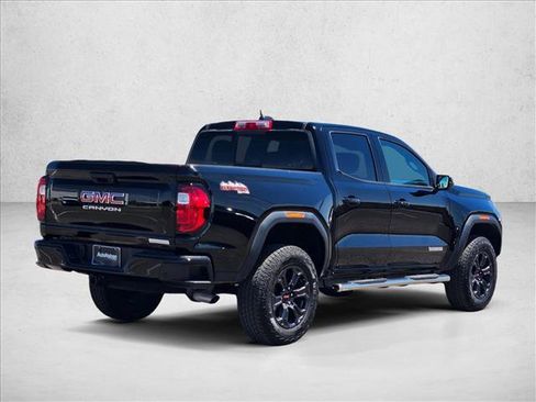 Used 2025 GMC Canyon Elevation w/ Convenience Package RWD image 5