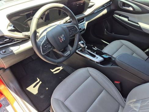 Used 2026 Buick Envista Preferred FWD image 9