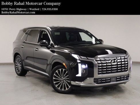Used 2024 Hyundai Palisade Calligraphy image 1