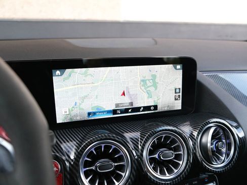 Used 2022 Mercedes-Benz GLA 45 AMG 4MATIC image 44